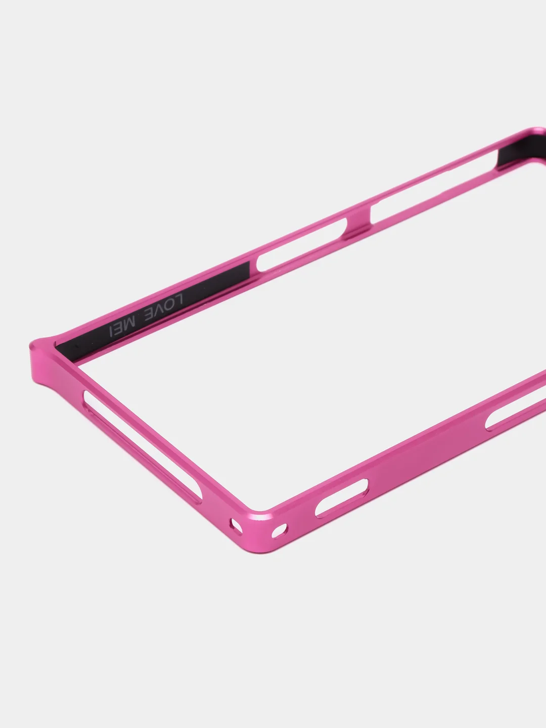 Розовый бампер на Sony Xperia Z1, алюминиевый