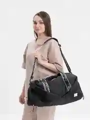 Черный сумка спортивная