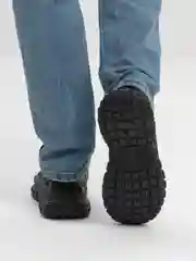 Черный мужские кроссовки