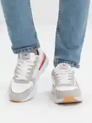 Белый кроссовки мужские, демисезонные
