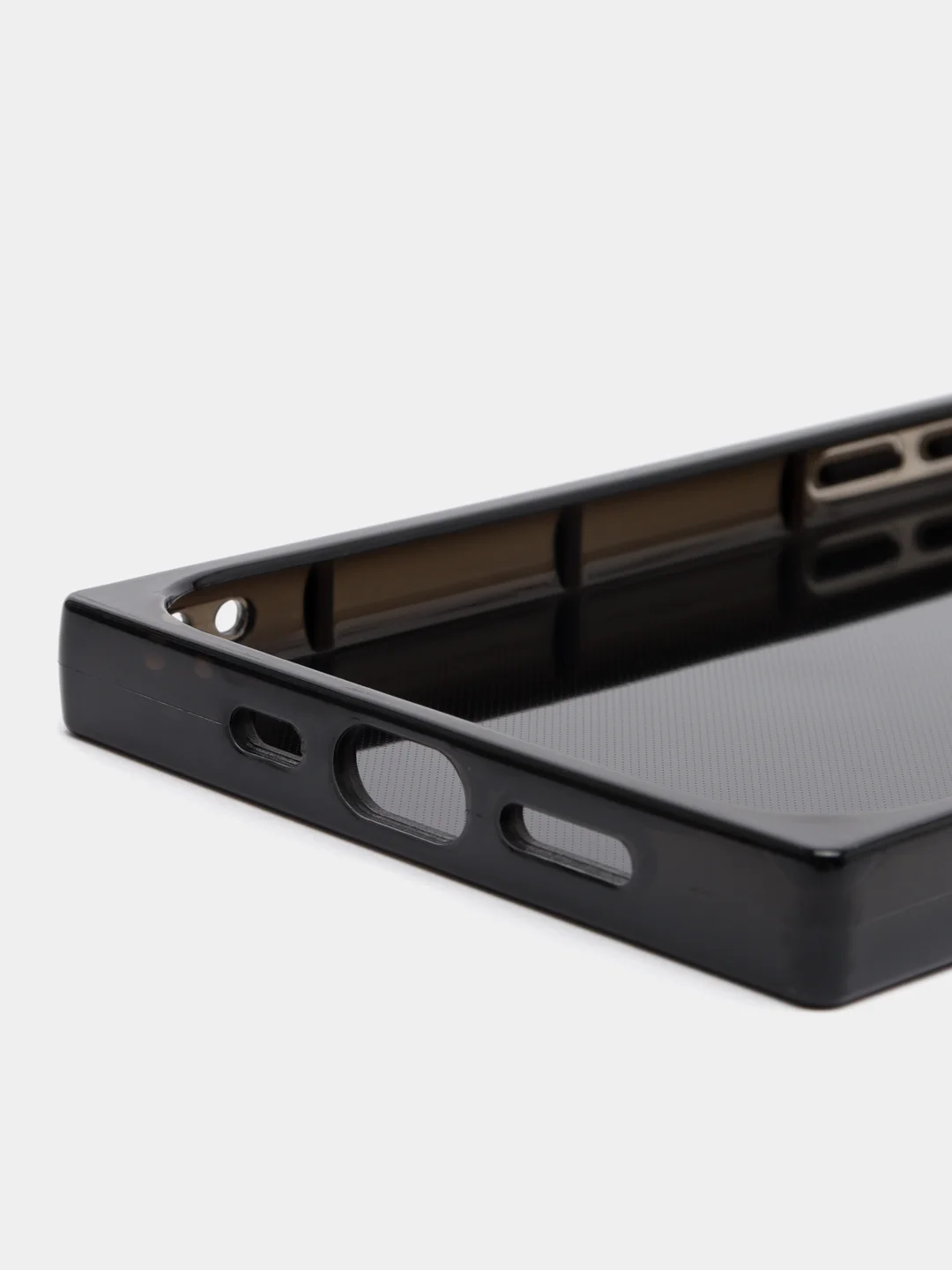 Черный чехол для Apple iPhone 14 силиконовый КАРТОФАН прозрачный прямоугольный с защитой камер
