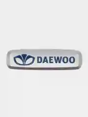 Комплект шильдиков металлических с эмблемой авто "DAEWOO" и 4 винтовыми креплениями (Пара)