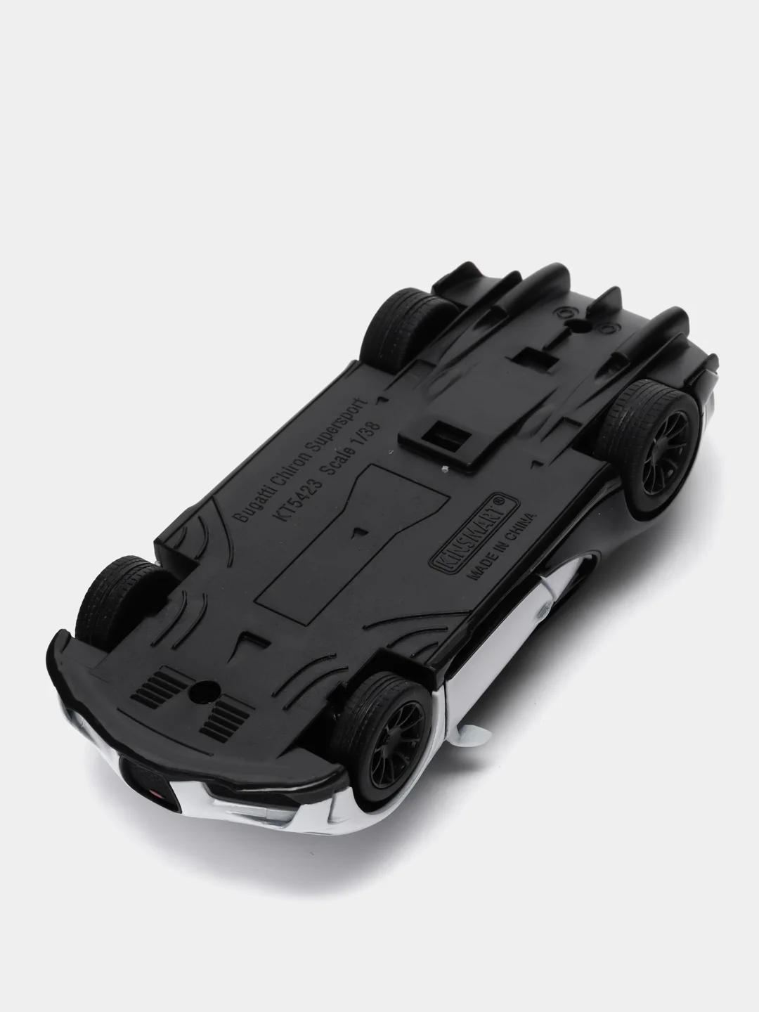 Белый машинка металлическая Kinsmart 1:38 Bugatti Chiron Supersport KT5423D
