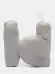 Серый алфавит буквы Лора