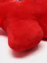 Красный алфавит буквы Лора