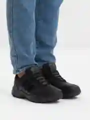Кроссовки мужские, черные