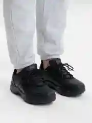 Кроссовки мужские, черные