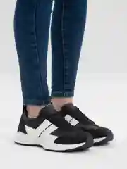 Черный кроссовки женские, весенние