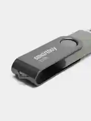 Черный флешка SmartBuy Twist USB 2.0, 4 объема, карта памяти