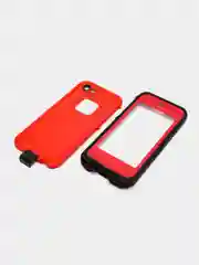 Красный пластиковый чехол для iPhone 5 / 5S / SE