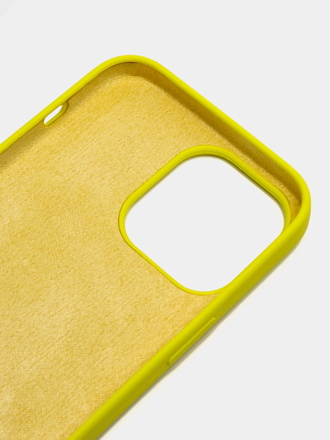 Желтый чехол Silicone Case iPhone 11, 12, 13, 14, Pro, Pro Max, с закрытым низом, кейс