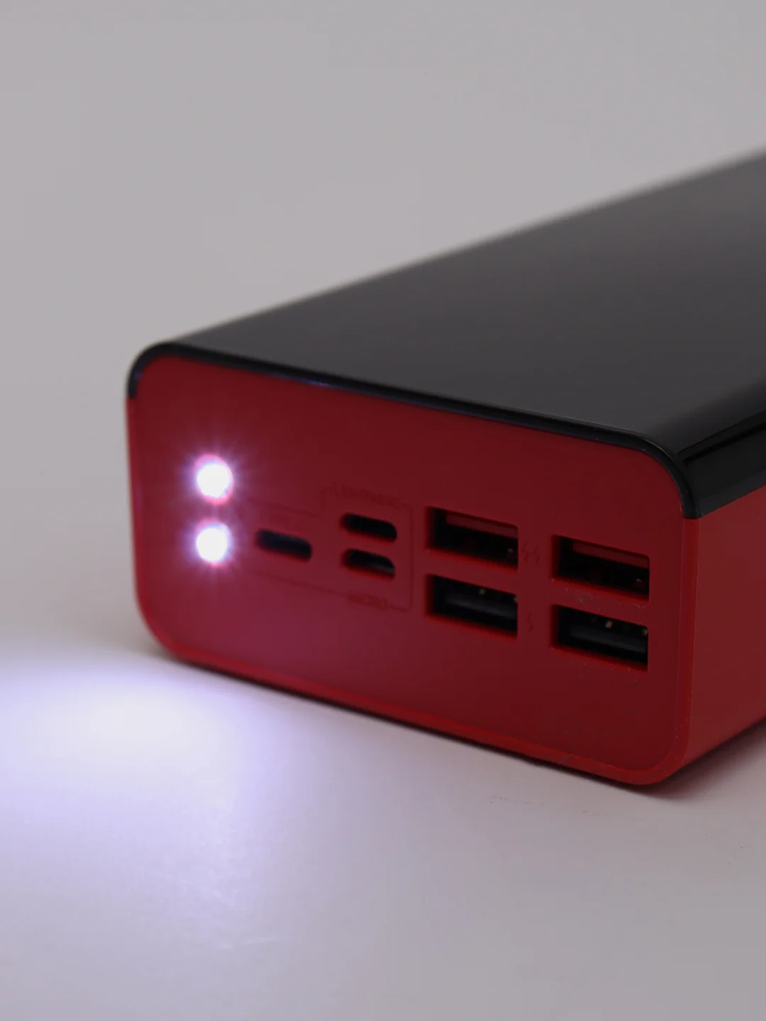 Красный внешний аккумулятор Power Bank, 50000мА