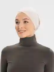 Пудровый бони шапочка, на завязке