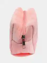 Молочный косметичка женская