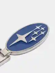 Кремовый брелоки с марками авто