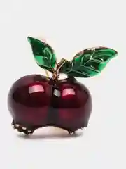 Багровый брошь "Гранат"