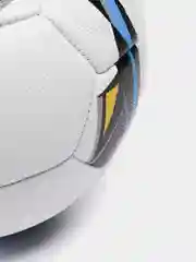 Бирюзовый футбольный мяч