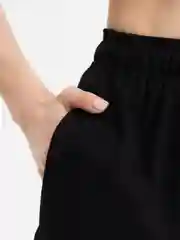 Черный спортивный костюм женский