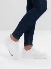 Белый кроссовки женские, Lion