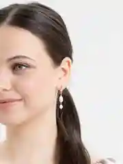 Золотой серьги с искусственным жемчугом