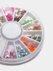 Молочный ногти накладные с клеем и стразами