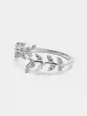 Серебряный кольцо женское