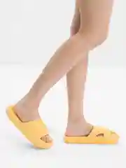Желтый сланцы, шлепанцы женские