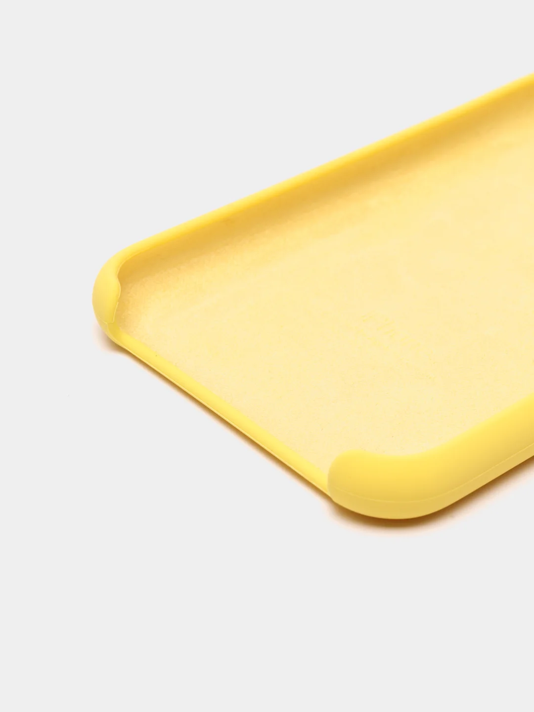Желтый чехол Silicone Case для iPhone 11 Pro