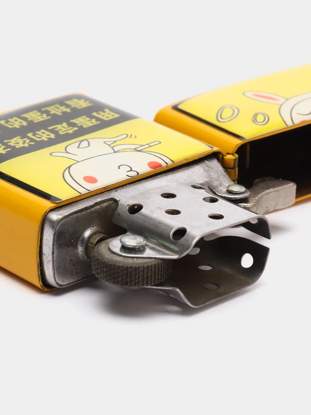 Светло-оранжевый зажигалка бензиновая в стиле "Zippo" с лазерной гравировкой