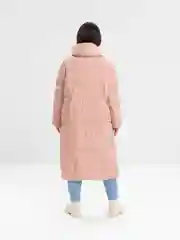 Пудровый пуховик из утиного пуха