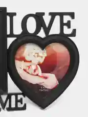 Черный фоторамка "LOVE"