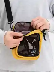 Желтый мужская сумка через плечо