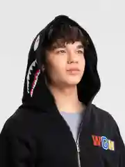 Черный костюм с худи
