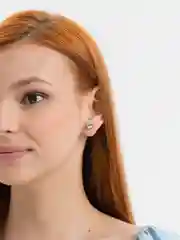 Бежевый серьги-пусеты, с шариком и фианитом, 18 мм