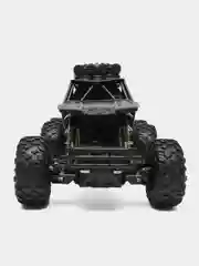 Большой полноприводный радиоуправляемый автомобиль