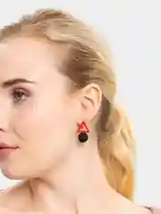 Алый серьги-гвоздики женские "Геометрия", асимметричные