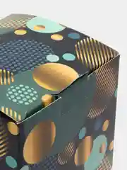 Индиго подарочная коробка с ярким принтом