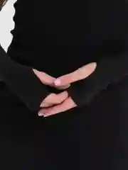Черный платье женское  с разрезом