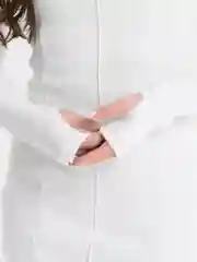 Белый платье женское  с разрезом