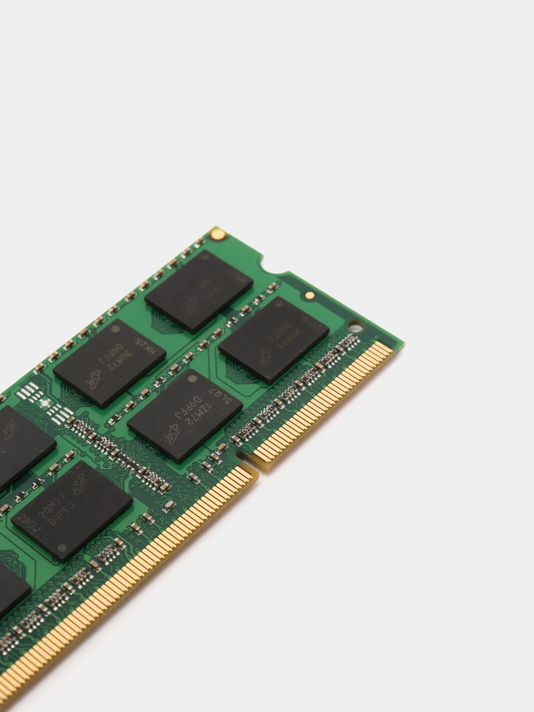 Оперативная память для ноутбука Micron DDR3, 4 ГБ, 1600 MHz, SO-DIMM PC3-12800U