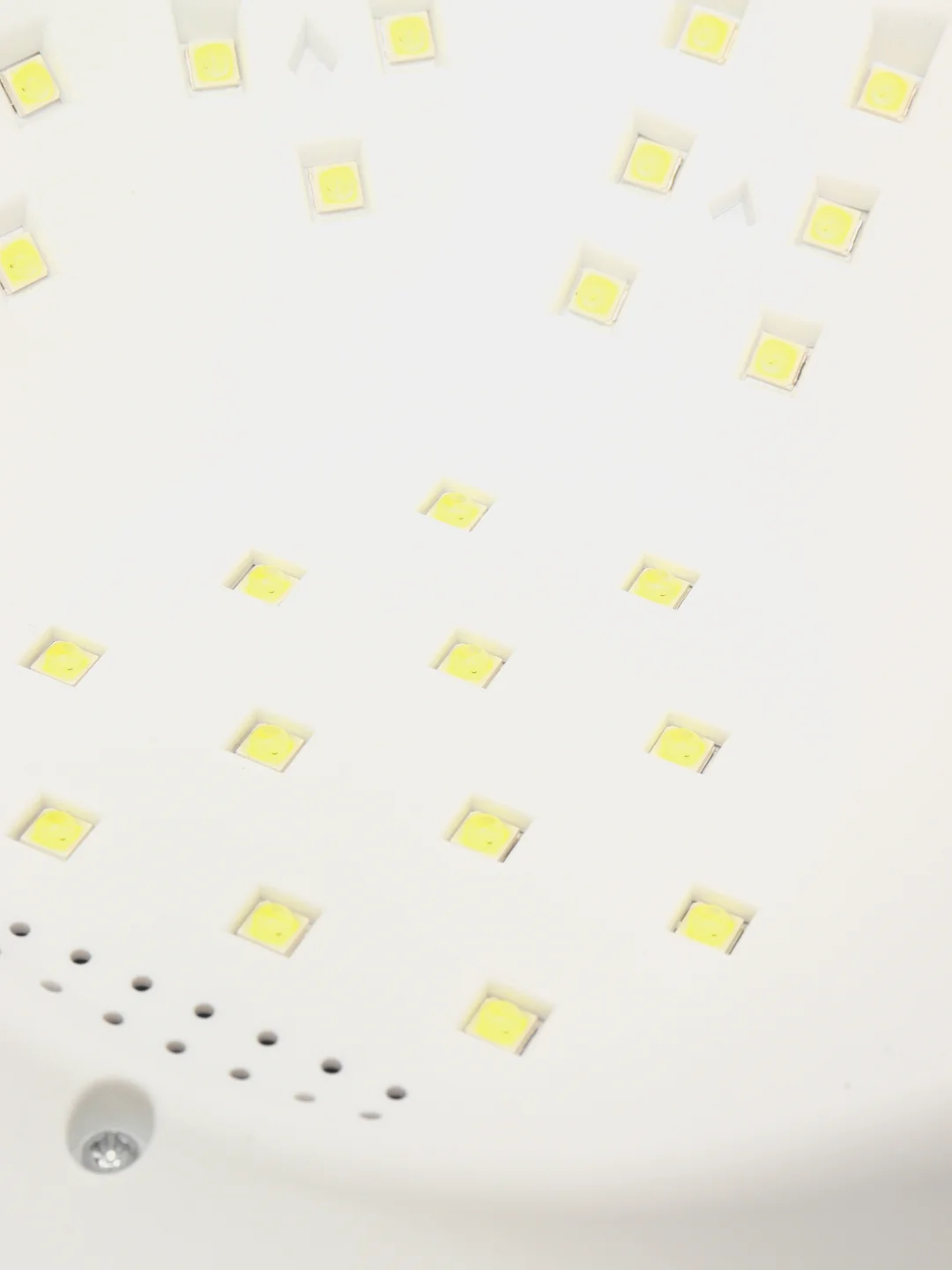 Лампа для гель-лака Luazon LUF-02, UV/LED, 54Вт, 36 диодов, таймер 10/30/60 с, 220В, белая