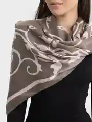 Бежевый платок женский 90*90