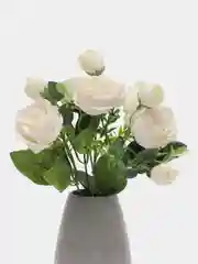 Белый искусственные цветы "Пионовидные розы"