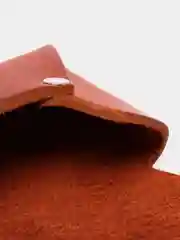 Оранжевый футляр для очков