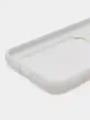 Белый чехол для iPhone