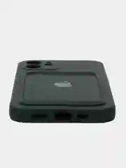 Зеленый чехол для iPhone