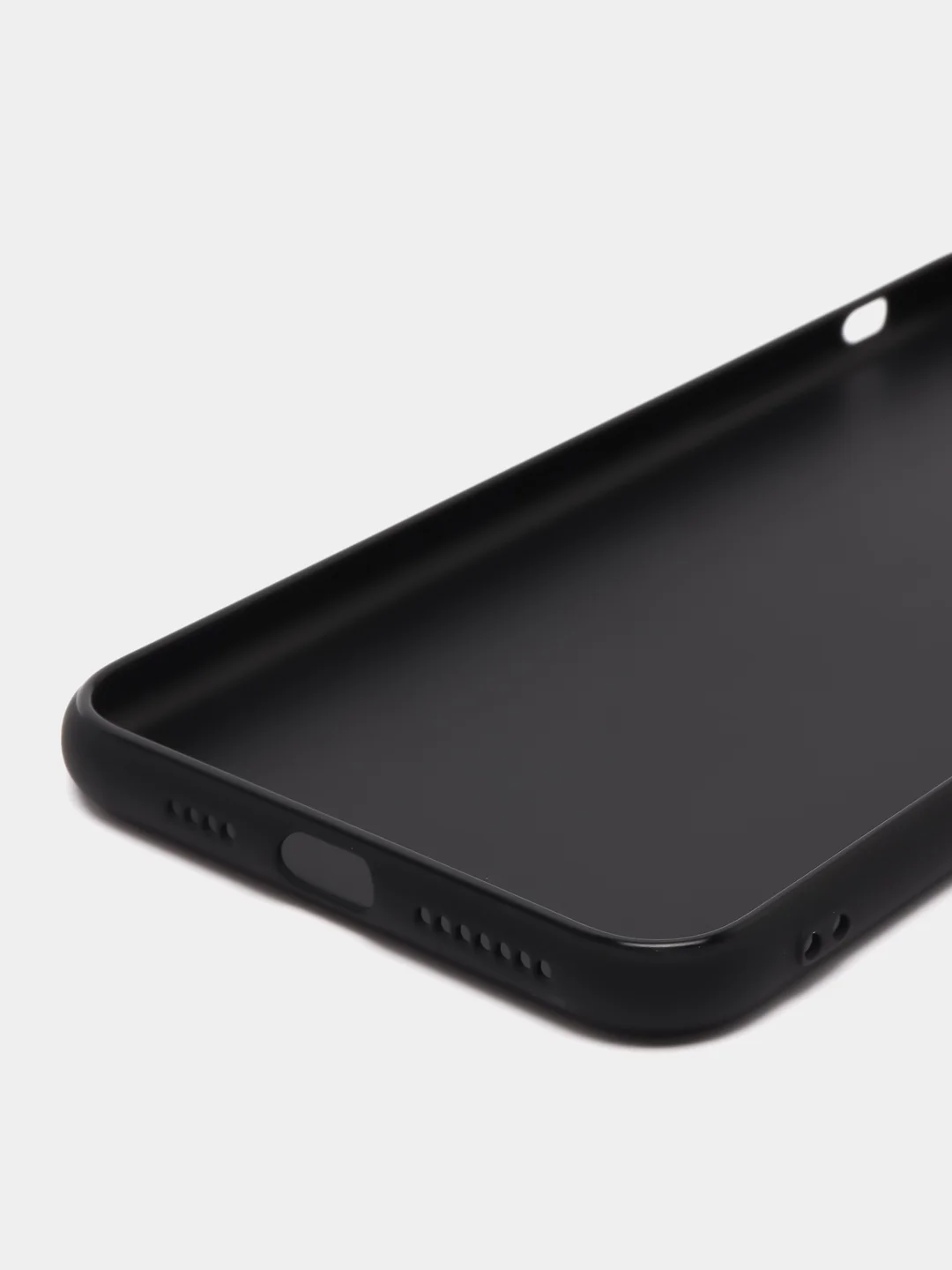 Черный чехол для iPhone 11 Pro Max с защитой камеры