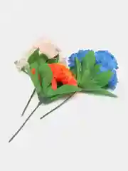 Золотистый хаки искусственные цветы. Климатисы (букет). Композиция. Высота: 210 мм