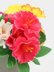 Багровый искусственные цветы. Климатисы (букет). Композиция. Высота: 210 мм