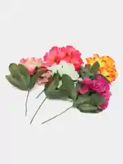 Зелёный хаки искусственные цветы. Климатисы (букет). Композиция. Высота: 210 мм